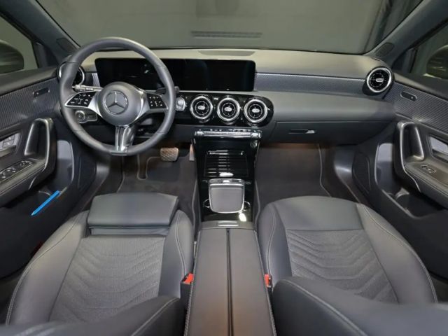 Mercedes-Benz A 180 Progressive