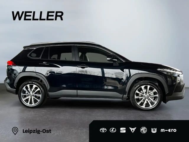 Toyota Corolla Cross Hybride Team D