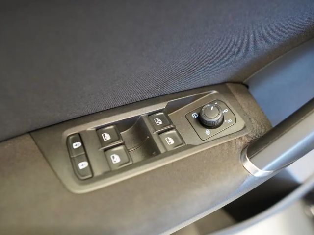 Volkswagen Touran 1.5 TSI DSG