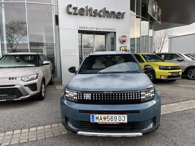 Fiat Grande Panda E La Prima