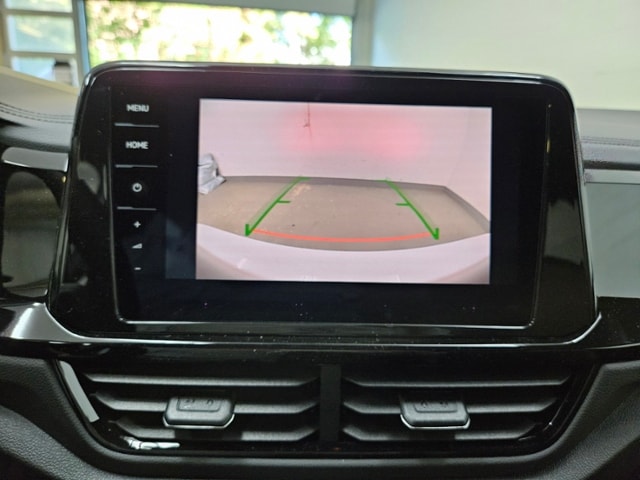 Volkswagen T-Roc AKRAPOVIC Anlage Navi beatsSound AHK