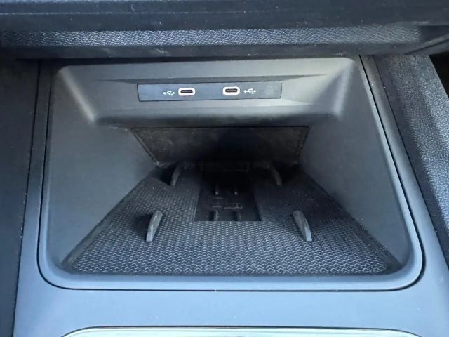 Seat Leon 1.5 TSI FR-lijn Sportstourer