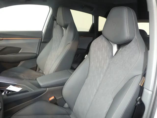 Cupra Terramar 1.5 e-Hybrid