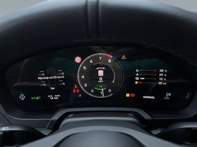 Porsche 992 4 Coupé GTS Targa