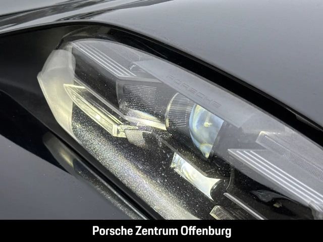 Porsche Taycan 4S