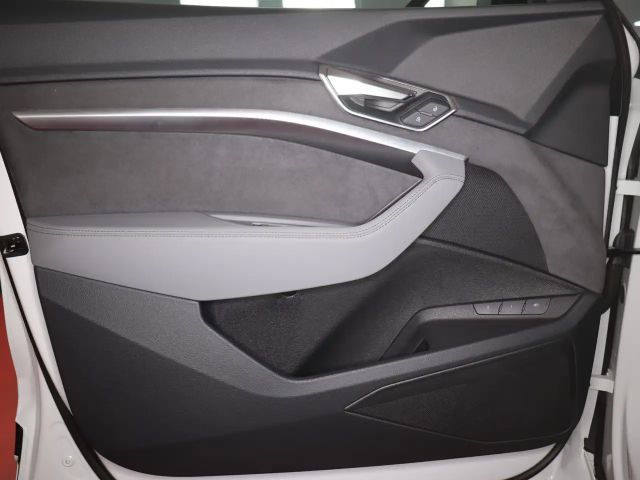 Audi e-tron 55 S-Line