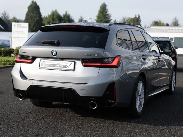 BMW 330 330d M-Sport Touring xDrive