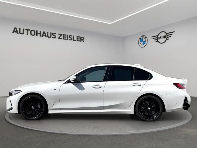 BMW 330 330i M-Sport Sedan xDrive