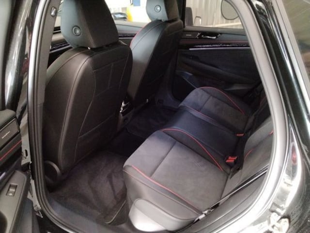 Volkswagen ID.7 340PS 4M NP.79T ACC.5J-G.WÄRMEPUMPE.AHK.AREA-VIEW.NAVI.HARMAN.HUD.LED