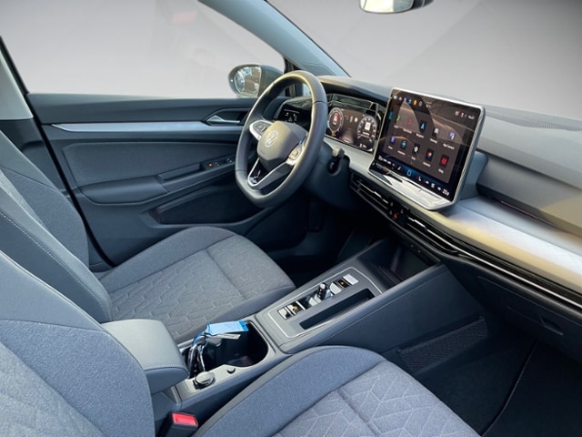 Volkswagen Golf 1.5 eTSI DSG Golf VIII