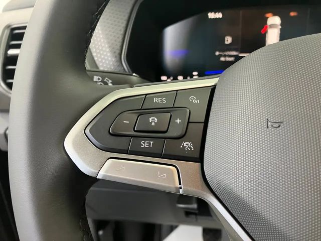 Volkswagen T-Cross 4Me TSI