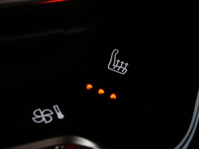 Peugeot 2008 Allure Pack PureTech