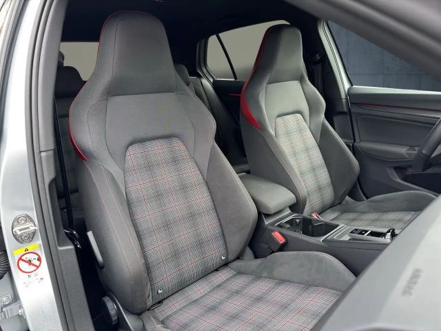 Volkswagen Golf Business DSG GTI