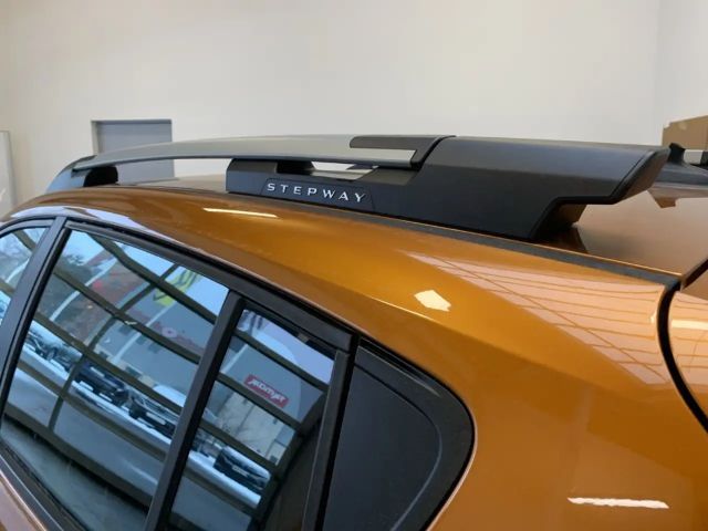 Dacia Sandero Comfort Stepway TCe 90