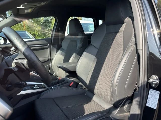 Audi A3 35 TFSI S-Tronic Sedan Sportback