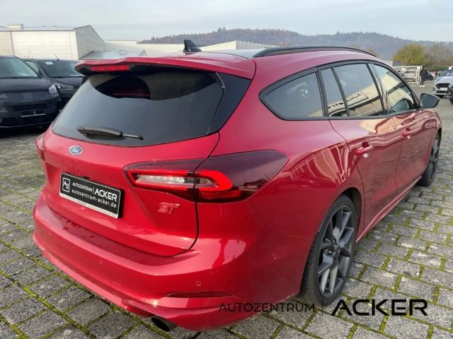 Ford Focus ST Line Wagon