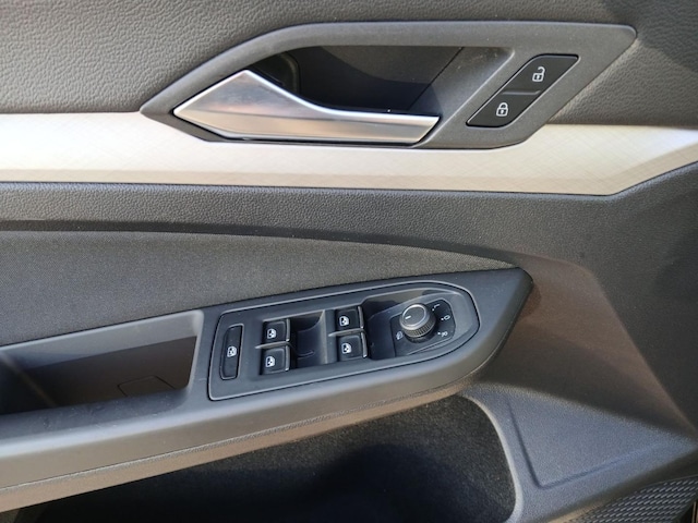 Volkswagen Golf 1.0 TSI Golf VIII Life Variant
