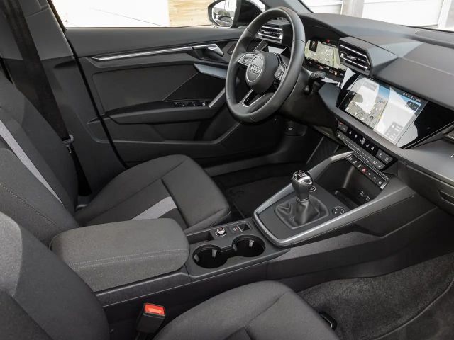 Audi A3 30 TFSI Sedan Sportback