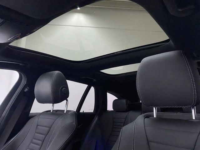 Mercedes-Benz E 220 AMG Line E 220 d Estate