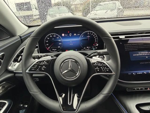 Mercedes-Benz E 300 E 300 e Estate