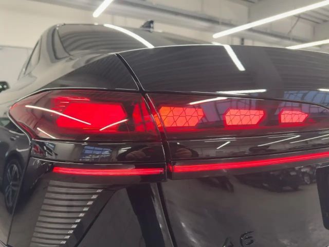 Audi A6 Quattro S-Tronic Sedan