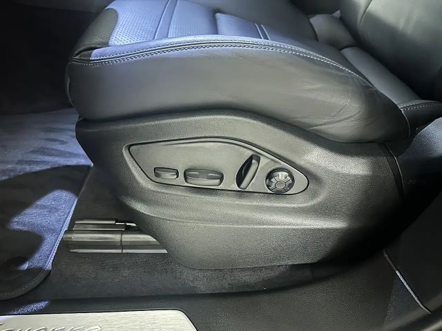 Porsche Cayenne Coupé E-Hybrid