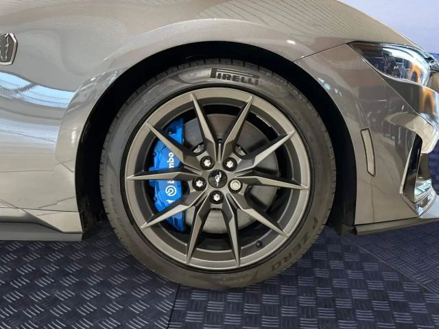 Ford Mustang Fastback GT 5.0 V8