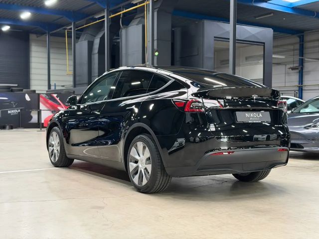Tesla Model Y AWD Long Range