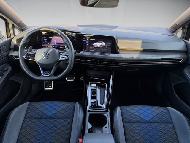 Volkswagen Golf 2.0 TSI Golf VIII