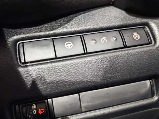 Nissan Juke 1,6 Hybrid Redline Edition Aut.