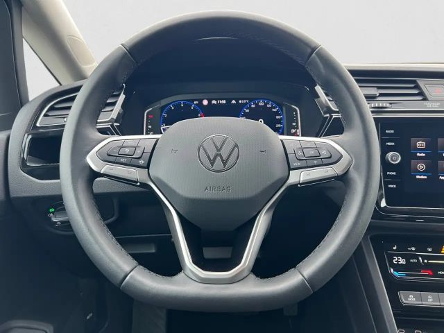 Volkswagen Touran DSG Highline