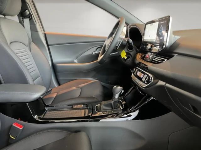 Hyundai i30 Advantage Hybrid