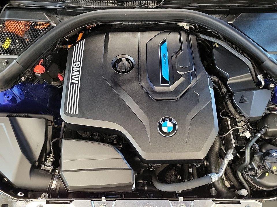 BMW 330 330e Touring xDrive