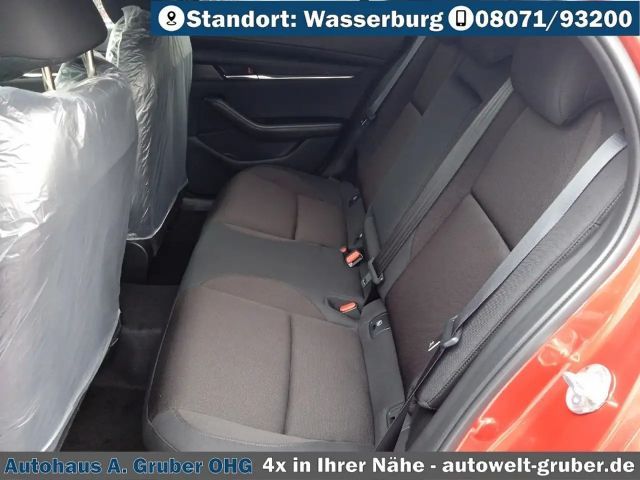 Mazda 3 2.5L SkyActiv e-Skyactiv