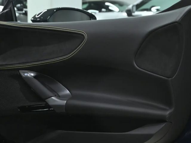 Ferrari SF90 Stradale