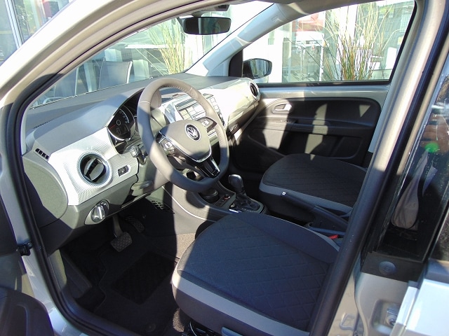 Volkswagen e-up! Plus Style