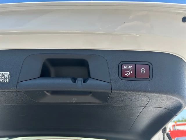 Mercedes-Benz EQC 400 4MATIC