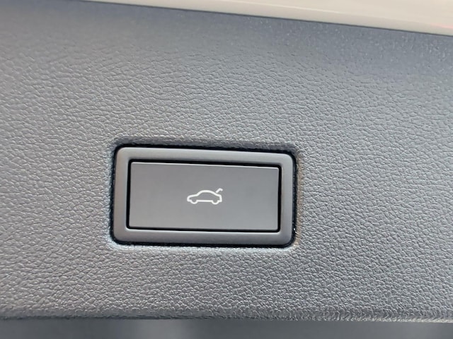 Volkswagen T-Roc 2.0 TSI DSG R-Line