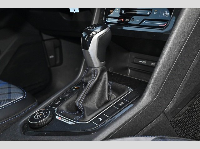 Volkswagen Tiguan 2.0 TSI DSG