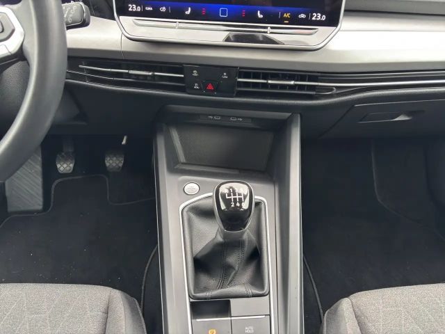 Volkswagen Golf 1.5 TSI Life Variant