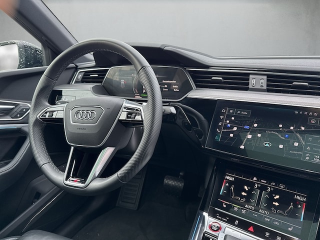 Audi e-tron Quattro Sportback