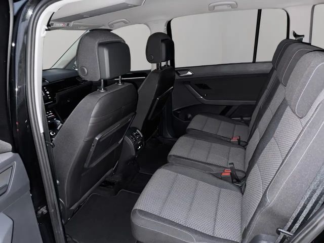 Volkswagen Touran DSG R-Line