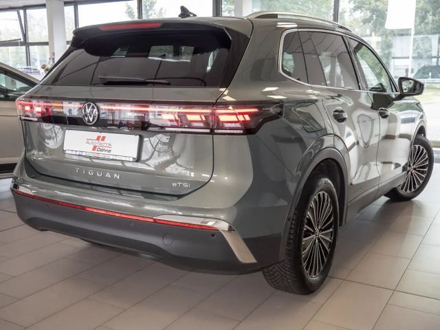 Volkswagen Tiguan 1.5 eTSI Elegance Elegance