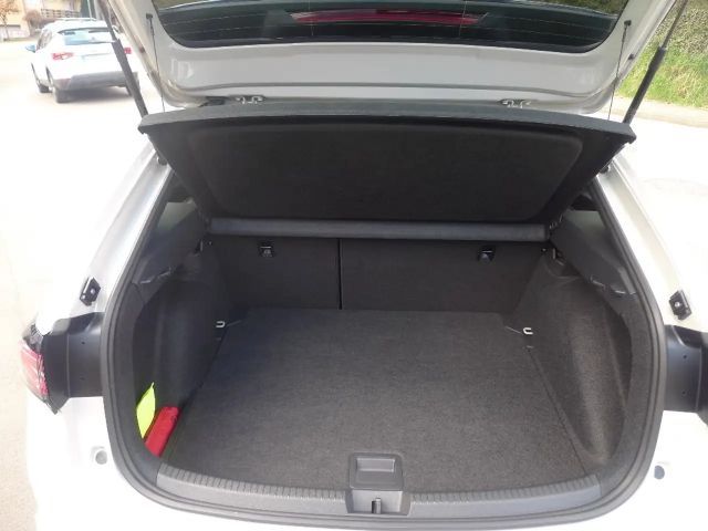 Volkswagen Taigo DSG R-Line Style