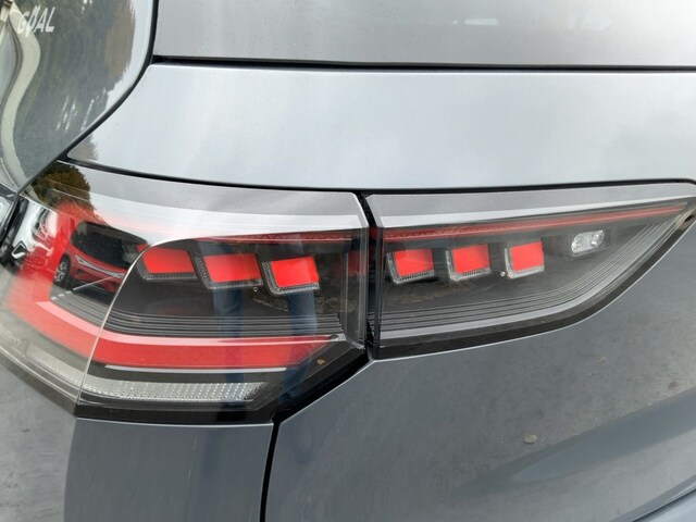 Volkswagen Golf 1.5 eTSI DSG Golf VIII