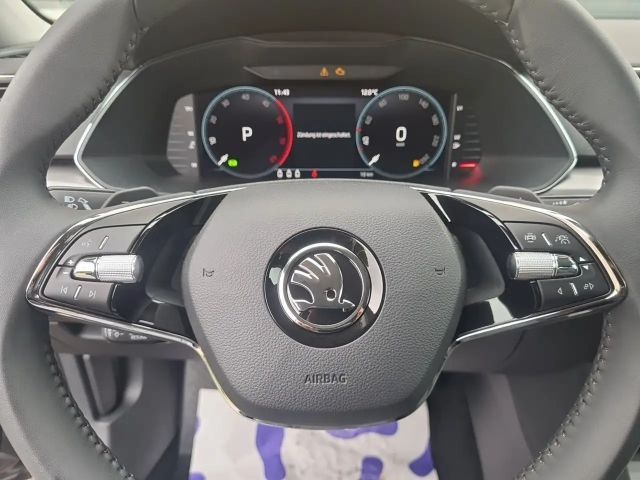 Skoda Superb 2.0 TDI Combi Style Style