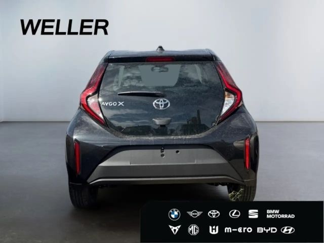 Toyota Aygo X Hatchback Play