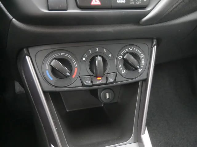 Suzuki S-Cross Hybrid