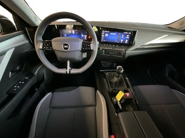 Opel Astra 1.2 Turbo Edition Turbo