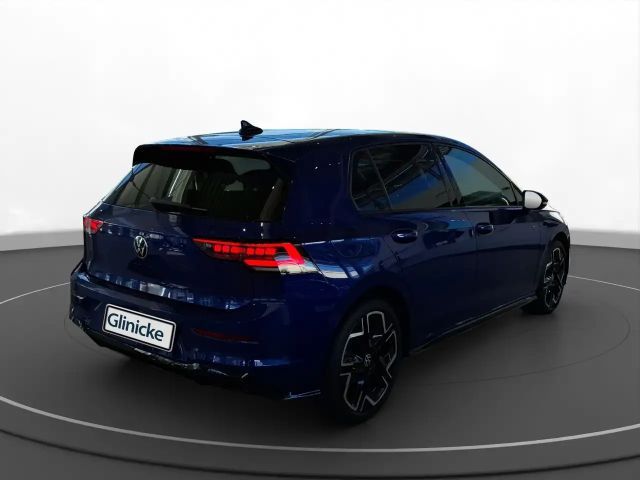 Volkswagen Golf DSG R-Line